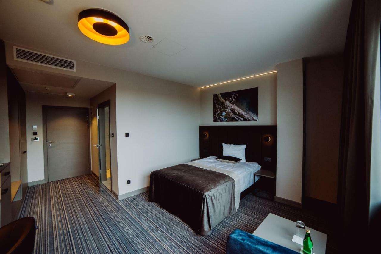 Hotel Evva Tarnobrzeg Exteriér fotografie